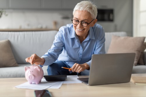 Solutions Financières pour Seniors : Aides Essentielles en 2024