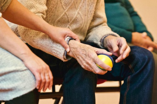 Mutuelle santé seniors : guide pour choisir la meilleure couverture